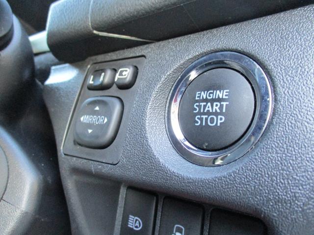 ハイエースバン スーパーＧＬ　ダークプライムＩＩ　＜ディーゼルターボ＞　＜両側パワースライドドア＞　＜９インチディスプレイオーディオ＞　ブラインドビューカメラ　前後ドラレコ　スマートキー　純正ＬＥＤヘッドライト　ハーフレザーシート　トヨタセーフティー（54枚目）