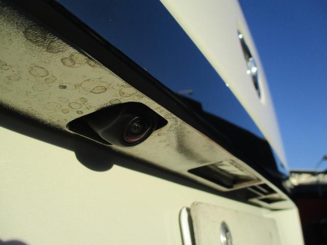 ハイエースバン スーパーＧＬ　ダークプライムＩＩ　＜ディーゼルターボ＞　＜両側パワースライドドア＞　＜９インチディスプレイオーディオ＞　ブラインドビューカメラ　前後ドラレコ　スマートキー　純正ＬＥＤヘッドライト　ハーフレザーシート　トヨタセーフティー（71枚目）