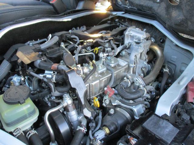 ハイエースバン スーパーＧＬ　ダークプライムＩＩ　＜ディーゼルターボ＞　＜両側パワースライドドア＞　＜９インチディスプレイオーディオ＞　ブラインドビューカメラ　前後ドラレコ　スマートキー　純正ＬＥＤヘッドライト　ハーフレザーシート　トヨタセーフティー（79枚目）