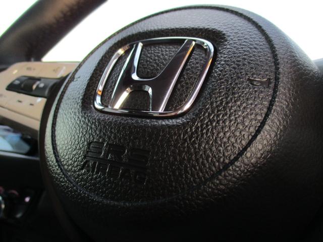 フィット e:HEVホーム (純正ナビTV) バックカメラ シートヒーター 純正LEDヘッドライト 前後ドラレコ スマートキー ETC 電子パーキングブレーキ クルーズコントロール ホンダセンシング 安全装置 リア修理歴有(39枚目)