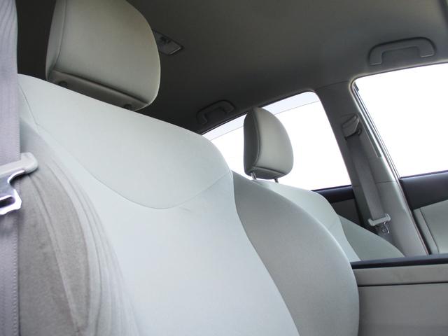 プリウスアルファ S <純正ナビTV> <新品18アルミ&タイヤ> 地デジ フルセグ Bカメラ ETC ドライブレコーダー Bluetooth スマートキー Pスタート LEDヘッドライト&フォグランプ チチルトシート(41枚目)