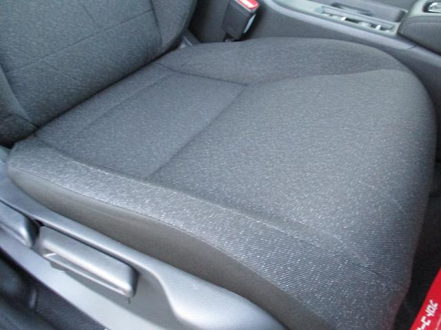 ヴェゼル e:HEV X (純正ナビ) ワンオーナーBカメラ ETC 純正アルミ パドルシフト パーキングセンサー プッシュスタート 電子ブレーキ 純正LEDヘッドライト オートマチックハイビーム ホンダセンシング 安全装置(26枚目)