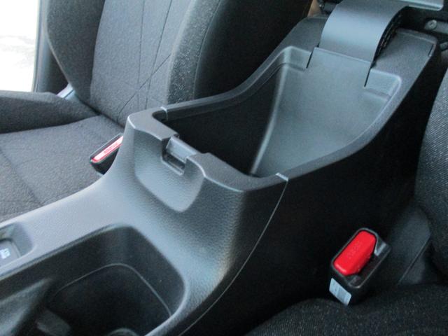 ヴェゼル e:HEV X (純正ナビ) ワンオーナーBカメラ ETC 純正アルミ パドルシフト パーキングセンサー プッシュスタート 電子ブレーキ 純正LEDヘッドライト オートマチックハイビーム ホンダセンシング 安全装置(40枚目)