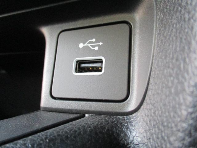 ヴェゼル e:HEV X (純正ナビ) ワンオーナーBカメラ ETC 純正アルミ パドルシフト パーキングセンサー プッシュスタート 電子ブレーキ 純正LEDヘッドライト オートマチックハイビーム ホンダセンシング 安全装置(44枚目)