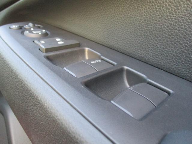 ヴェゼル e:HEV X (純正ナビ) ワンオーナーBカメラ ETC 純正アルミ パドルシフト パーキングセンサー プッシュスタート 電子ブレーキ 純正LEDヘッドライト オートマチックハイビーム ホンダセンシング 安全装置(60枚目)