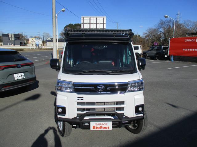 アトレー アトレーデッキバン　＜４ＷＤターボ＞　＜アルパインＢＩＧ／Ｘ１１＆インナーミラー＞　＜リフトアップ＞　両側パワースライド　純正ＬＥＤヘッドライト　ラプター塗装施工あり　スマートキー　バンパーガード　レザー調シートカバー（8枚目）