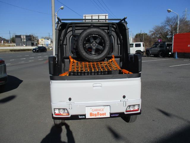 アトレー アトレーデッキバン　＜４ＷＤターボ＞　＜アルパインＢＩＧ／Ｘ１１＆インナーミラー＞　＜リフトアップ＞　両側パワースライド　純正ＬＥＤヘッドライト　ラプター塗装施工あり　スマートキー　バンパーガード　レザー調シートカバー（17枚目）