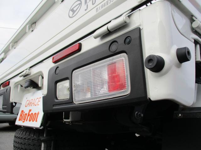 ハイゼットトラック ジャンボエクストラ　（オートマ　４ＷＤ）（ワンオーナー）純正オプションＣＤオーディオ　ＥＴＣ　純正ＬＥＤヘッドライト　電動格納ドアミラー　スマートキー　プッシュスタート　アオリガード　荷台マット　作業灯　スマートアシスト（22枚目）