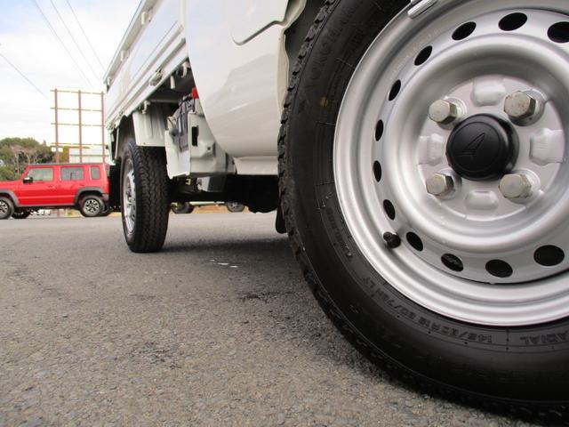ハイゼットトラック ジャンボエクストラ　（オートマ　４ＷＤ）（ワンオーナー）純正オプションＣＤオーディオ　ＥＴＣ　純正ＬＥＤヘッドライト　電動格納ドアミラー　スマートキー　プッシュスタート　アオリガード　荷台マット　作業灯　スマートアシスト（26枚目）
