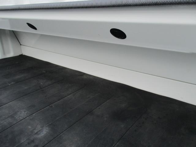 ハイゼットトラック ジャンボエクストラ　（オートマ　４ＷＤ）（ワンオーナー）純正オプションＣＤオーディオ　ＥＴＣ　純正ＬＥＤヘッドライト　電動格納ドアミラー　スマートキー　プッシュスタート　アオリガード　荷台マット　作業灯　スマートアシスト（60枚目）