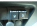 ハイブリッドＸ　＜８型ナビ＞　フルセグ　リア修復歴　両側パワースライド　Ｂｌｕｅｔｏｏｔｈ　運転席シートヒーター　Ｐスタート　スマートキー　　オートライト　パワステ　エアコン　電動格納ミラー　スズキセーフティサポート（21枚目）