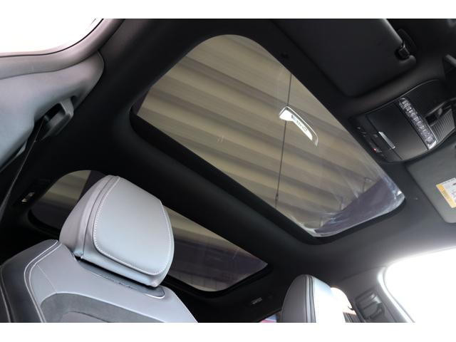 GT 4ドアクーペ 43 4マチック+ ライドコントロール+パッケージ グラファイトグレーM・パノラマルーフ・AMGライドコントロール+エアサス・AMG20AW・HUD・Burmesterサウンド・レーダーセーフティPKG・エアバランスPKG・リトラクタブルリアスポイラー(10枚目)