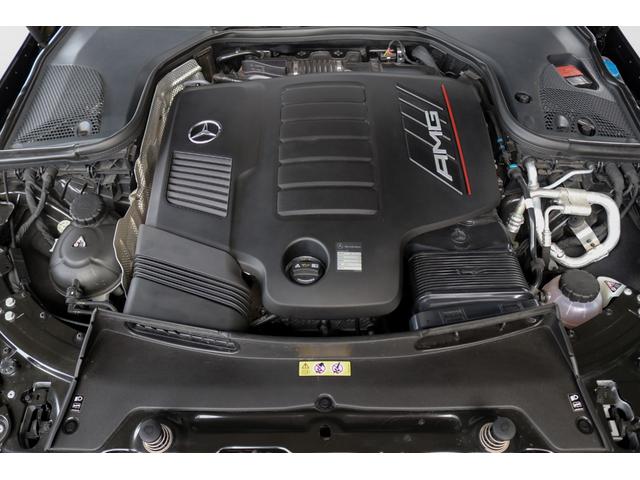 GT 4ドアクーペ 43 4マチック+ ライドコントロール+パッケージ グラファイトグレーM・パノラマルーフ・AMGライドコントロール+エアサス・AMG20AW・HUD・Burmesterサウンド・レーダーセーフティPKG・エアバランスPKG・リトラクタブルリアスポイラー(18枚目)