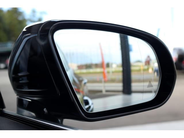 GT 4ドアクーペ 43 4マチック+ ライドコントロール+パッケージ グラファイトグレーM・パノラマルーフ・AMGライドコントロール+エアサス・AMG20AW・HUD・Burmesterサウンド・レーダーセーフティPKG・エアバランスPKG・リトラクタブルリアスポイラー(44枚目)