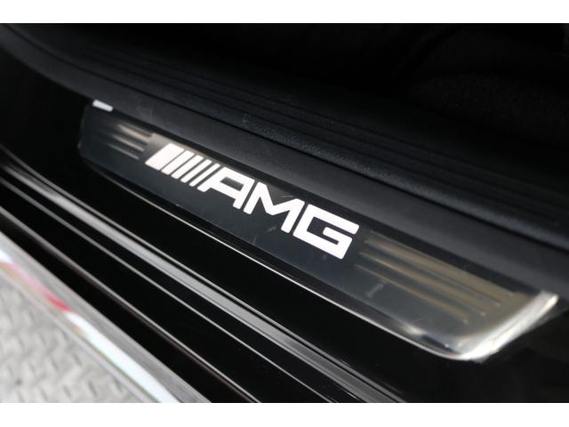 GT 4ドアクーペ 43 4マチック+ ライドコントロール+パッケージ グラファイトグレーM・パノラマルーフ・AMGライドコントロール+エアサス・AMG20AW・HUD・Burmesterサウンド・レーダーセーフティPKG・エアバランスPKG・リトラクタブルリアスポイラー(73枚目)