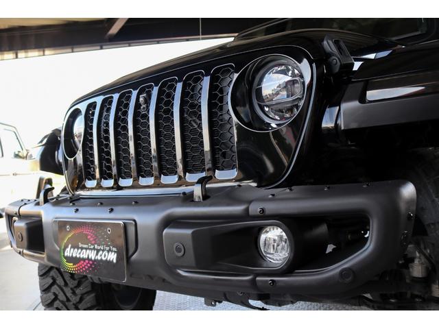 ジープ・ラングラーアンリミテッド サハラ フューエルオフロード20インチブラックAW・ラフカントリーリフトアップ・USルビコンスタイルフロントバンパー・Smittybiltスペアタイヤキャリア・前後センサー・前後カメラ・LEDライト・黒革・(13枚目)