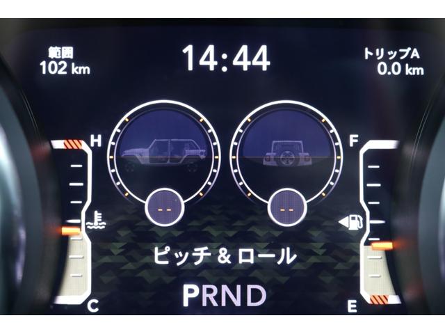 ジープ・ラングラーアンリミテッド サハラ フューエルオフロード20インチブラックAW・ラフカントリーリフトアップ・USルビコンスタイルフロントバンパー・Smittybiltスペアタイヤキャリア・前後センサー・前後カメラ・LEDライト・黒革・(57枚目)