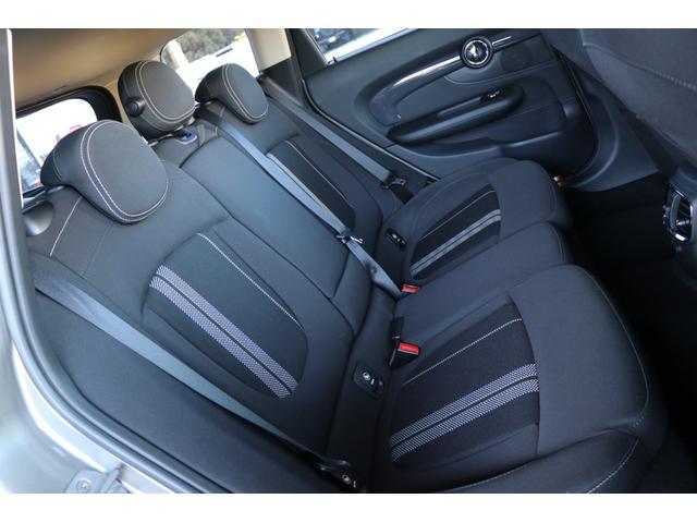 ＭＩＮＩ クーパーＳ　クラブマン　ペッパーパッケージ・アダプティブクルーズコントロール・コンフォートアクセス・ＬＥＤヘッドライト・ドライビングモード・リアＰＤＫ・バックカメラ・純正ナビ・インテリジェントセーフティ・アンビエントライト（11枚目）