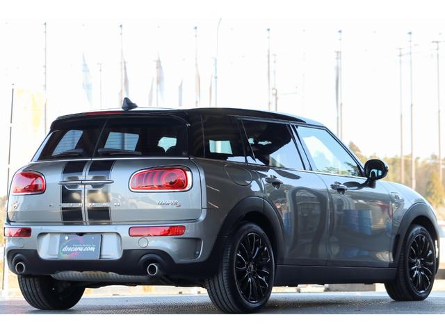 ＭＩＮＩ クーパーＳ　クラブマン　ペッパーパッケージ・アダプティブクルーズコントロール・コンフォートアクセス・ＬＥＤヘッドライト・ドライビングモード・リアＰＤＫ・バックカメラ・純正ナビ・インテリジェントセーフティ・アンビエントライト（17枚目）