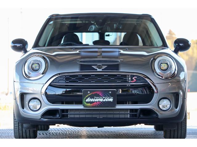 ＭＩＮＩ クーパーＳ　クラブマン　ペッパーパッケージ・アダプティブクルーズコントロール・コンフォートアクセス・ＬＥＤヘッドライト・ドライビングモード・リアＰＤＫ・バックカメラ・純正ナビ・インテリジェントセーフティ・アンビエントライト（21枚目）