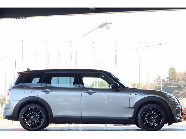 ＭＩＮＩ クーパーＳ　クラブマン　ペッパーパッケージ・アダプティブクルーズコントロール・コンフォートアクセス・ＬＥＤヘッドライト・ドライビングモード・リアＰＤＫ・バックカメラ・純正ナビ・インテリジェントセーフティ・アンビエントライト（35枚目）