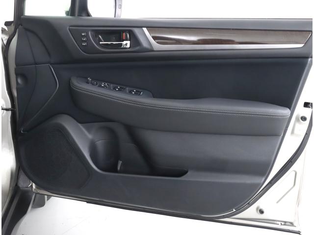 富士スバル株式会社　渋川店　に、是非お越しください！！　お見積りのご依頼もお気軽にお問い合わせください！！　ＴＥＬ　０２７９−２２−３２５１