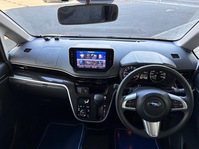 ステラ カスタムＲ　スマートアシスト　新品タイヤ　ナビ　ＥＴＣ２．０　ナビ連動前後ドラレコ　バックカメラ　運転席シートヒーター　ベンチシート　ＣＤ／ＤＶＤ　ＨＤＭＩ　４ＷＤ　エンジンスターター　プッシュスタート　ワンオーナー　リヤコーナーセンサー　寒冷地仕様（5枚目）