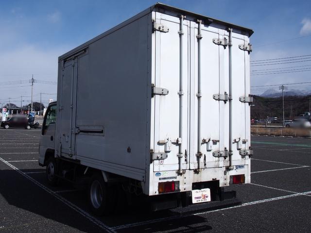 エルフトラック ４ＷＤ　冷蔵冷凍車　東プレ　－３０℃仕様　４ＷＤ　５ＭＴ　２０００ｋｇ積（7枚目）