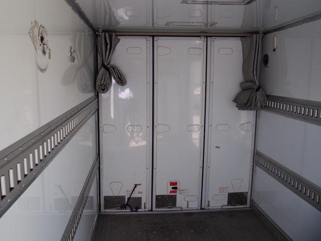 エルフトラック ４ＷＤ　冷蔵冷凍車　東プレ　－３０℃仕様　４ＷＤ　５ＭＴ　２０００ｋｇ積（48枚目）
