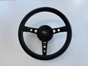 MOMOステアリングもあります!