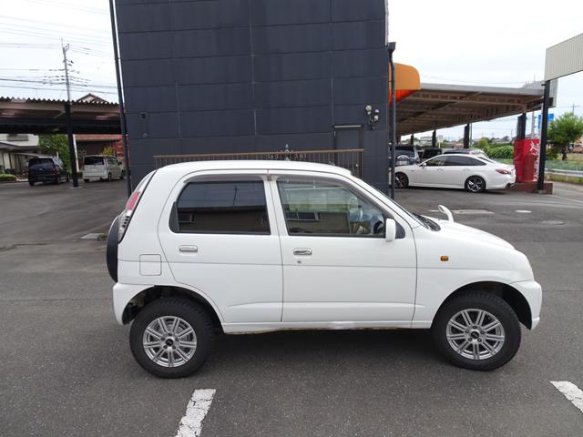 テリオスキッド L 5速マニュアル 1オーナー ターボ 4WD(5枚目)