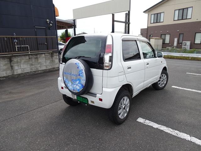 テリオスキッド L 5速マニュアル 1オーナー ターボ 4WD(6枚目)