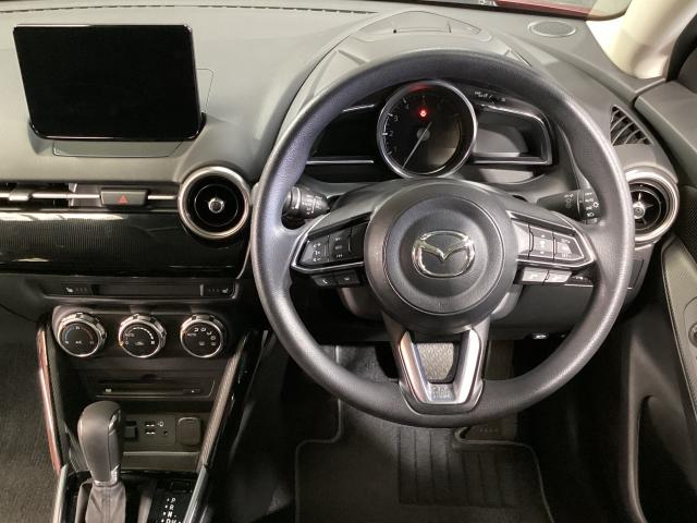 MAZDA2 15S プロアクティブ スマート エディション2 2WD ガソリン 360度モニター シートヒーター カープレイ対応 360°ビューカメラ DVDプレーヤー コーナーセンサー LED レーンキープアシスト 衝突軽減ブレーキ USB オートエアコン ETC(2枚目)