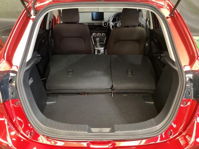 MAZDA2 15S プロアクティブ スマート エディション2 2WD ガソリン 360度モニター シートヒーター カープレイ対応 360°ビューカメラ DVDプレーヤー コーナーセンサー LED レーンキープアシスト 衝突軽減ブレーキ USB オートエアコン ETC(12枚目)