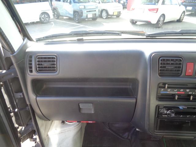 キャリイトラック ＫＣエアコン・パワステ　リフトアップ　新品社外ＡＷ・ホワイトレタータイヤ（5枚目）