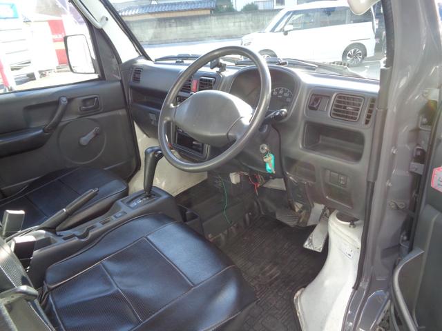 キャリイトラック ＫＣエアコン・パワステ　リフトアップ　新品社外ＡＷ・ホワイトレタータイヤ（7枚目）