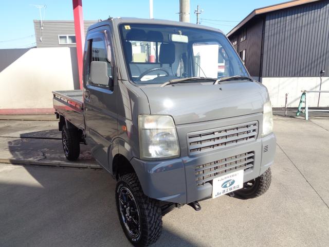 キャリイトラック ＫＣエアコン・パワステ　リフトアップ　新品社外ＡＷ・ホワイトレタータイヤ（12枚目）