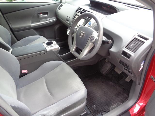 プリウスアルファ S ワンオーナー 純正ナビ 地デジ バックカメラ ETC スマートキー(8枚目)