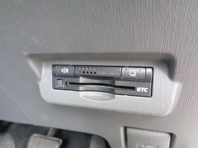 プリウスアルファ S ワンオーナー 純正ナビ 地デジ バックカメラ ETC スマートキー(10枚目)