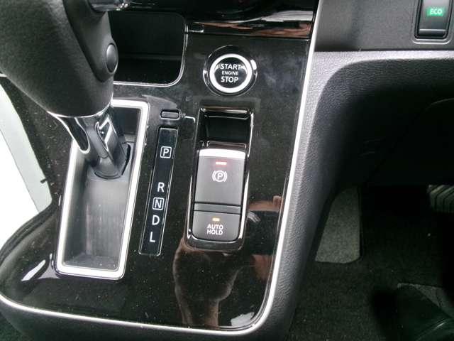 セレナ 2.0 ハイウェイスター V ナビ・後席モニター・アラビュー・ドラレコ(16枚目)