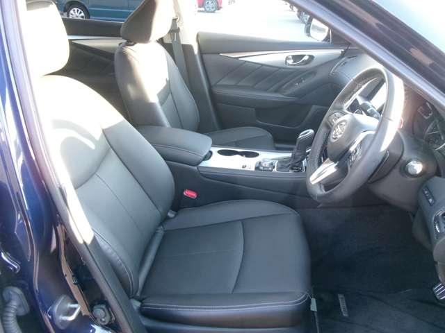 スカイライン 3.0 GT タイプSP ナビ・アラビュー・ETC2.0・ドラレコ(10枚目)