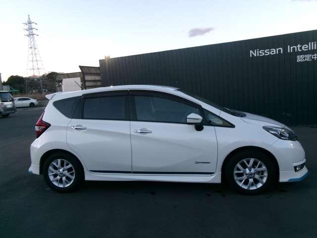 ノート １．２　ｅ－ＰＯＷＥＲ　メダリスト　ナビ・バックモニター・ドラレコ・ＥＴＣ（4枚目）