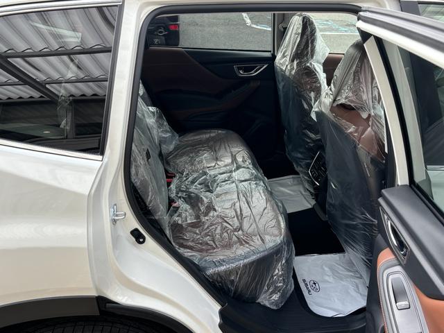 フォレスター アドバンス サンルーフ 茶本革シート ルーフレール パワーリアゲート(15枚目)