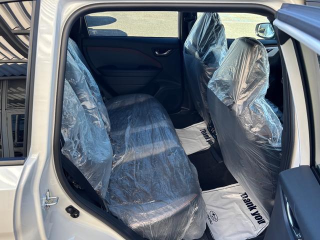 フォレスター スポーツ EX サンルーフ ハーマンカードン フロアマット アイサイトX(18枚目)