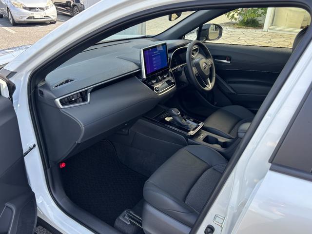 カローラクロス ハイブリッド Z 2025年マイナー後 AC100V/1500W ブラインドスポットモニター パノラミックビューモニター フロアマット ドアバイザー(13枚目)