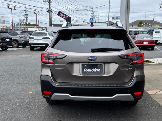 レガシィアウトバック リミテッドＥＸ　後期Ｄ型　茶本革シート　サンルーフ　３カメラアイサイト　アイサイトＸ　ハーマンカードン　ドライブレコーダー　シートベンチレーション（9枚目）