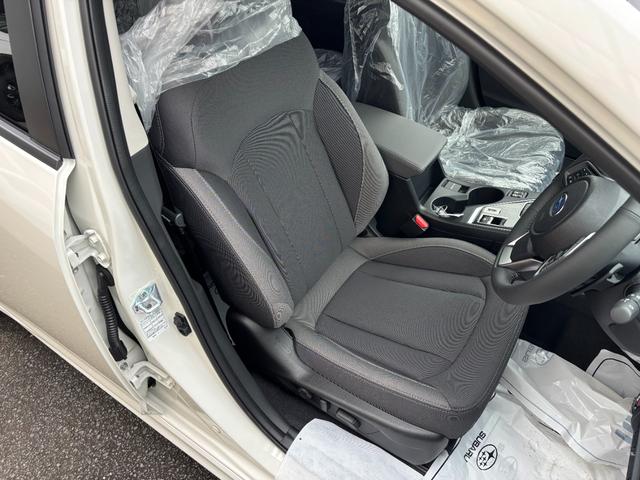 インプレッサ ＳＴ　スマートエディション　シートヒーター　ハンドルヒーター　ナビ機能付き　ＥＴＣ２．０　フロアマット（15枚目）