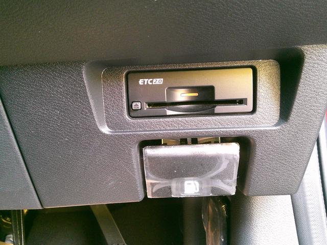 ノート Ｘ　純正ナビ　プロパイロット　アラウンドビューモニター　衝突被害軽減ブレ－キ　前後センサー　ＢＬＵＥＴＯＯＴＨ　横滑防止装置　ＵＳＢ接続　オートマチックハイビーム　ＥＴＣ２・０　衝突安全ボディ　ドラレコ（51枚目）