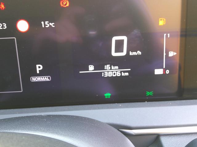 ノート Ｘ　純正ナビ　プロパイロット　アラウンドビューモニター　衝突被害軽減ブレ－キ　前後センサー　ＢＬＵＥＴＯＯＴＨ　横滑防止装置　ＵＳＢ接続　オートマチックハイビーム　ＥＴＣ２・０　衝突安全ボディ　ドラレコ（70枚目）