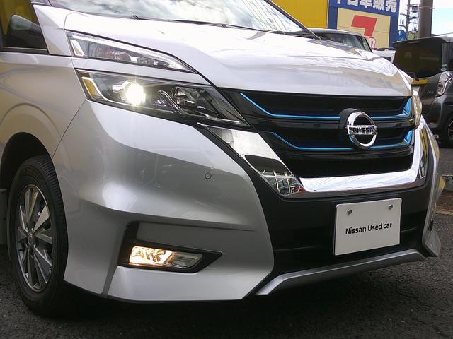 セレナ e-パワー ハイウェイスターV 純正ナビ 両側電動スライドドア アラウンドモニター ETC 純正ドラレコ パーキングアシスト エマジェンシーブレーキ 踏み間違い衝突防止アシスト LEDヘッドライト シートヒーター USBソケット(9枚目)